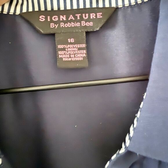 Signature By Robbie Bee Fit & Flare Midi Dress with Button Detail in Navy - 16 - Picture 4 of 4